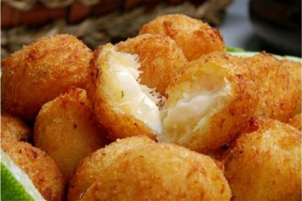 Bunyols de bacallà