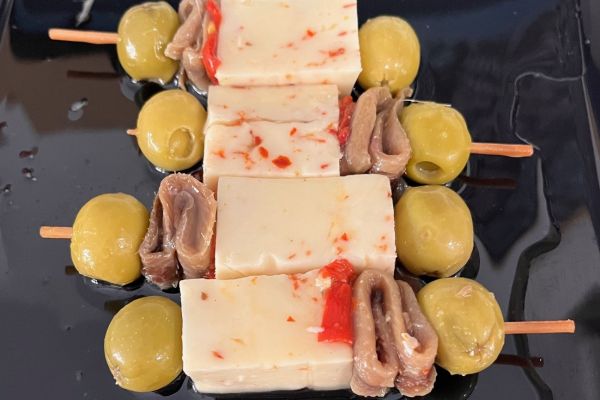 PINCHO DE QUESO/ANCHOA